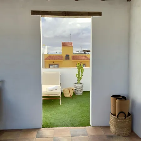 Bel Air Surf Escape Apartment