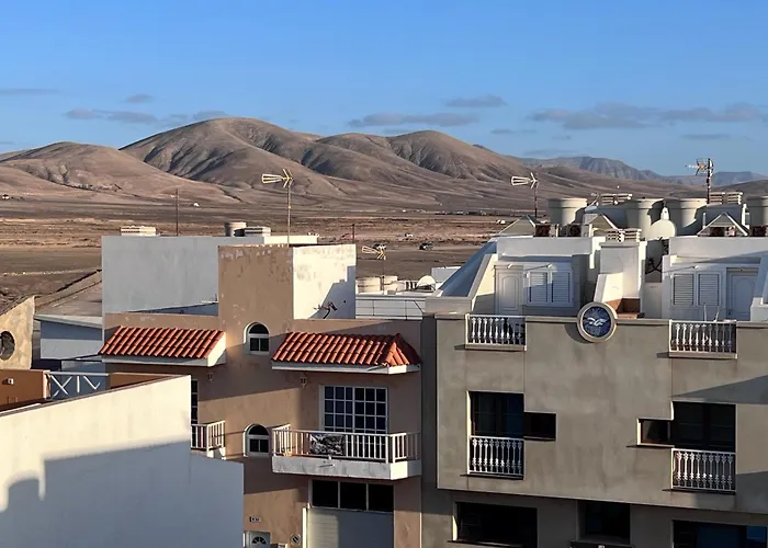 Bel Air Surf Escape *